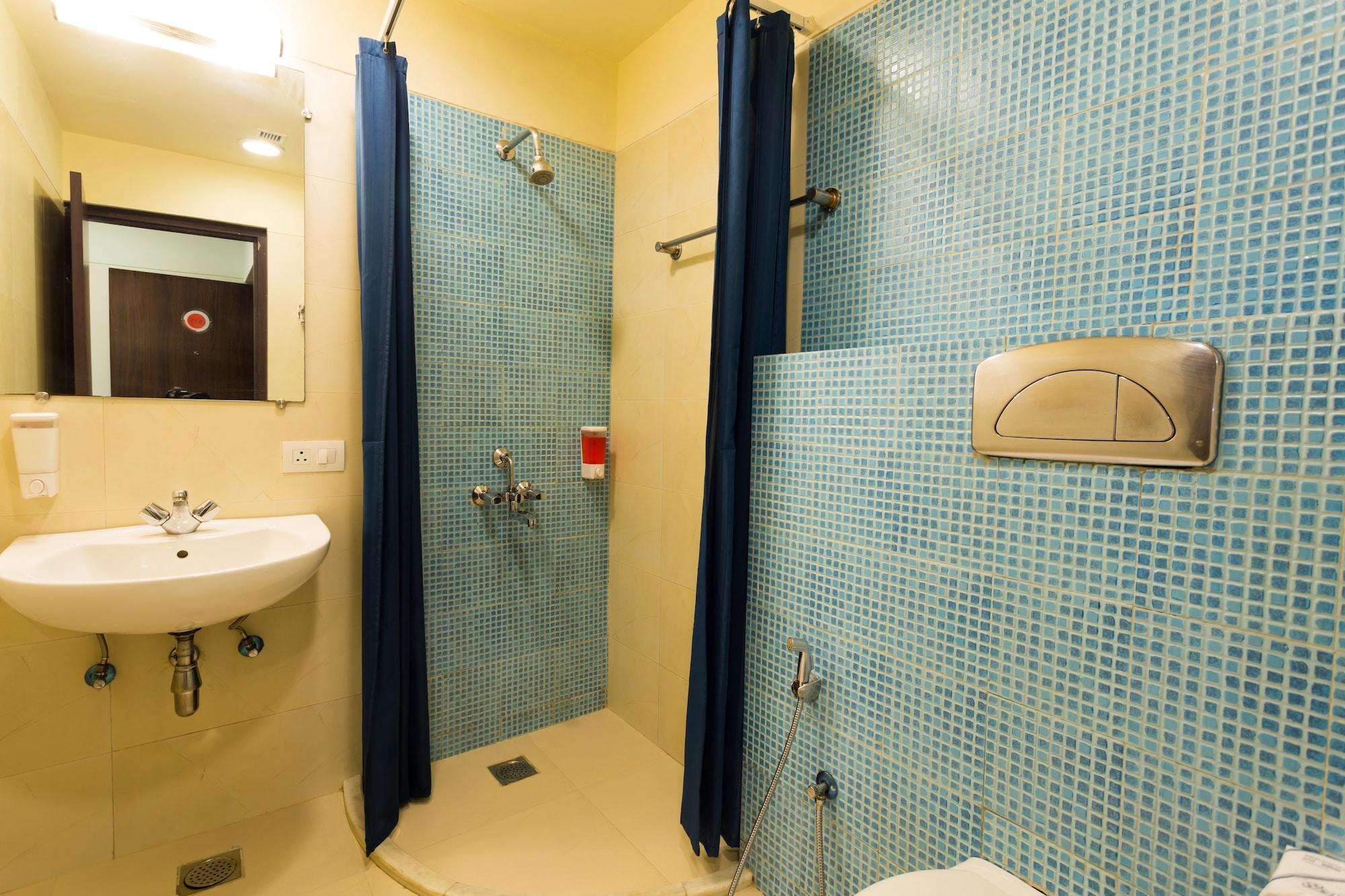 Noida 63 Hotel Luaran gambar